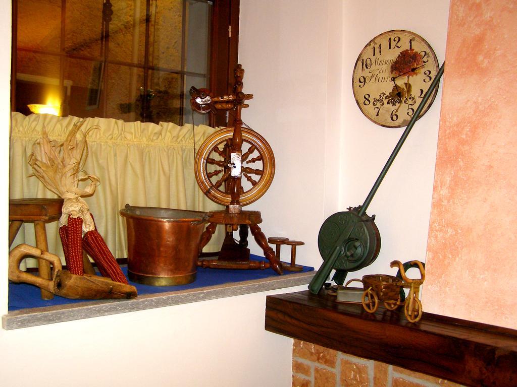 L'Antico Borgo Rooms Rental Caprie Luaran gambar