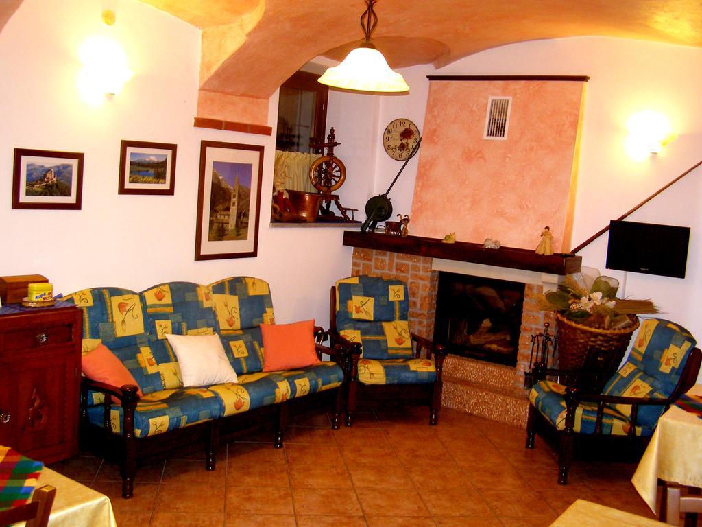L'Antico Borgo Rooms Rental Caprie Luaran gambar