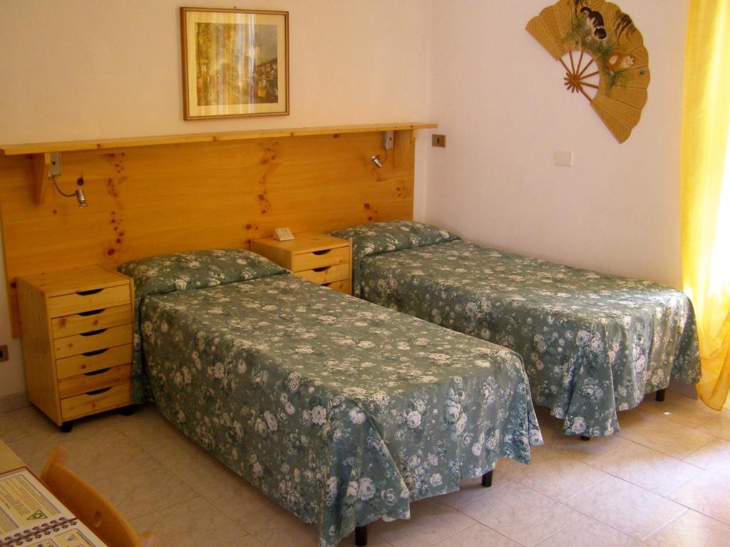 L'Antico Borgo Rooms Rental Caprie Bilik gambar