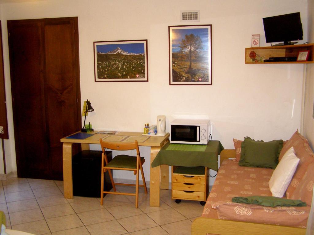 L'Antico Borgo Rooms Rental Caprie Bilik gambar
