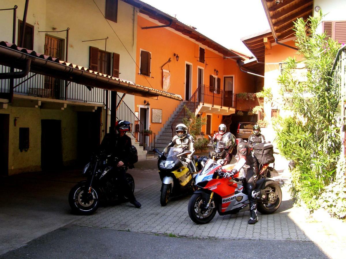 L'Antico Borgo Rooms Rental Caprie Luaran gambar
