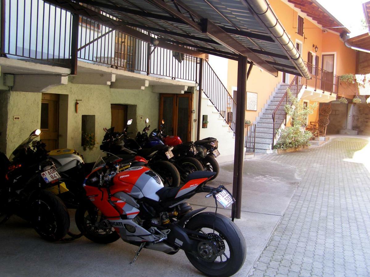 L'Antico Borgo Rooms Rental Caprie Luaran gambar